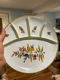 Set Of 4 Divided Plates