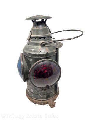 Dressel 3 Way Railroad Lantern Signal With 2 Blue And 1 Red Bullseye Lenses