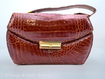 Vintage 1940s Genuine Alligator Bag With Gold-tone Clasp