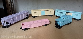 Five Pieces Williams Assorted Rolling Stock O Guage