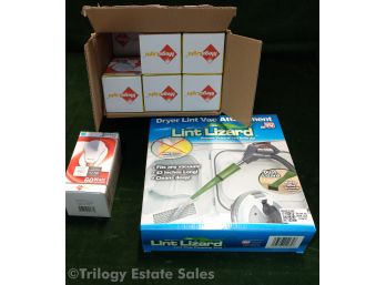 Lint Lizard & 12 Light Bulbs NEW