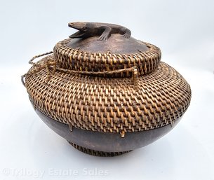 Indonesian Lombok Island Footed Basket With Carved Gecko Lid