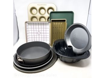 Lot Of Baking Pans Some Heavy Duty Chicago Metallic Pans Included