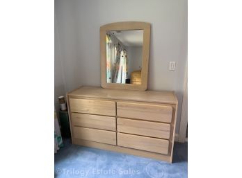 Light Maple 6-Drawer Low Dresser With Separate Mirror