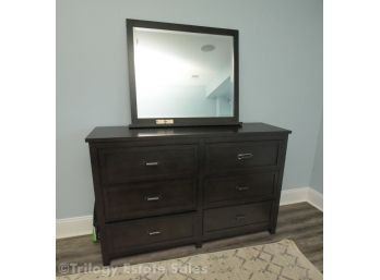 6-Drawer Dresser & Mirror