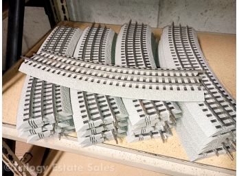 21 Lionel Fastrack O Gauge 0-48 Full Curve