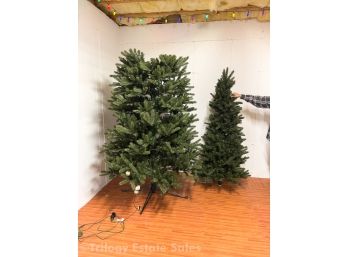 12’ Lighted Christmas Tree In Two Storage Bags WORKING!