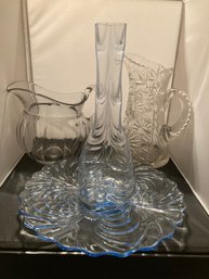 Light Blue Glass Tray And Vase With 2 Pieces Of Crystal