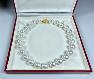 18 Choker With 16mm Faux Pearls And A Gold Crystal Clasp