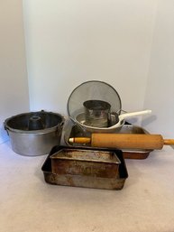 Bakeware And Kitchen Items