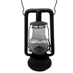 Antique Dietz Royal Kerosene Lantern