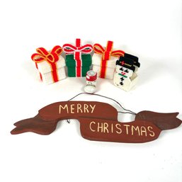 Merry Christmas Wooden Sign And Christmas Decor