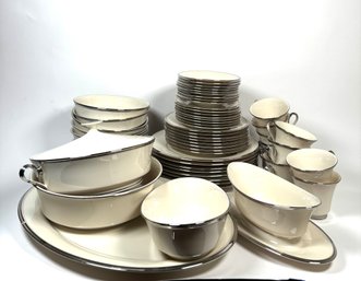 Large Set Of Vintage Lenox Solitaire Porcelain Dinner Service