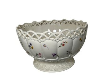 Posy Baskets By Lenox Large Reticulated Display Basket