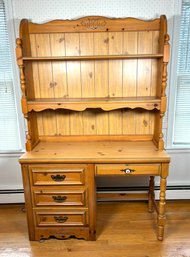 Young-Hinkle Cape Cod Desk And Lighted Hutch