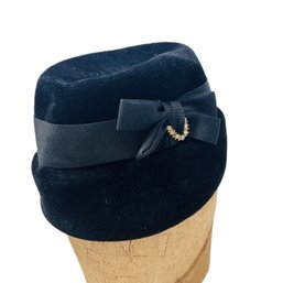 Vintage Women's Black Velvet Bucket Derby Hat With Ribbon