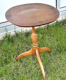 Vintage Hitchcock Tile Top 3 Leg Side Table