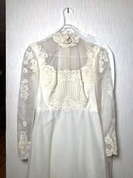 Antique Wedding Dress With Vail