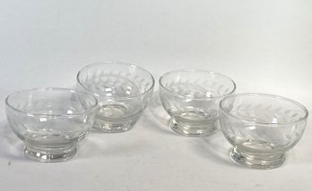 Set Of 4 Vintage Etched Laurel Glass Custard Dishes