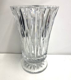 Beautiful 10inch Tall Clear Glass Vase