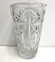 Large Clear Glass Vase, Beautiful Pattern!