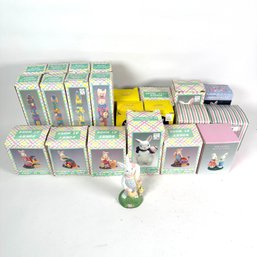 LARGE EASTER LOT Set Of 23 Various Easter & Bunny Themed Figurines And Decor In Boxes