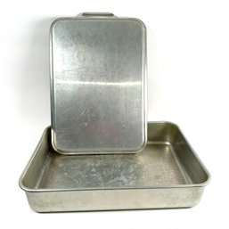 Foley Manufacturing Company Cake Pan With Lid