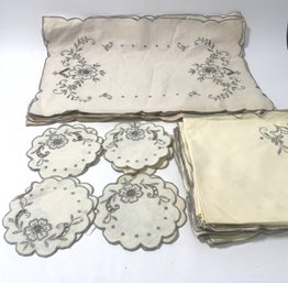 Set Of Vintage Linen Placemats, Napkins And Coasters