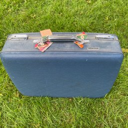 Vintage Tri-taper Hardshell Suitcase