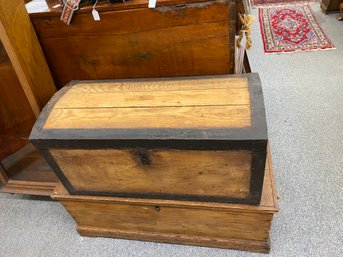 Antique 19th Century Wooden Steamer Trunk/chest With Irons Straps