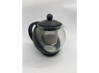 Teapot With Insert For Tea Leaves