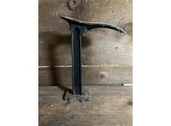 Antique Cast Iron Shor Holder