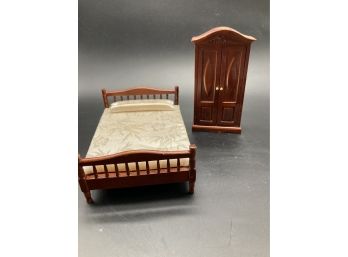 Doll House Wooden Bed And Wardrobe