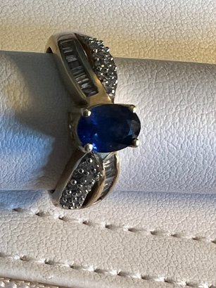 BEAUTIFUL !!! 14k Yellow Gold Sapphire Diamond Estate Ring. 2.87g Kay Jewelers Size 6.5