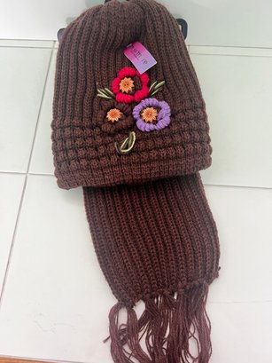 New Knit Scarf And Hat