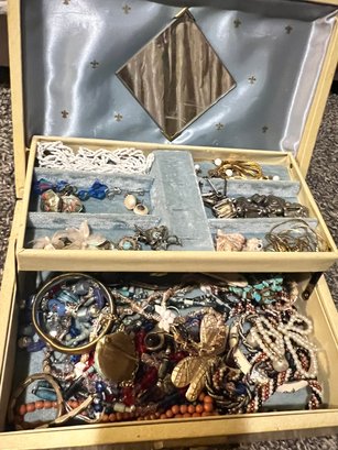Vintage Jewelry Box With Assorted Jewelry