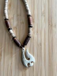 Fishhook With Coconut And Wood Beads Necklace