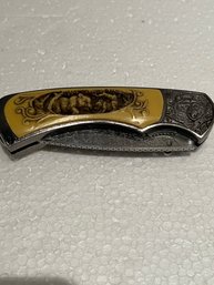 5 Inch Scrimshaw Style Pocket Knife