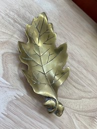 6 Leaf Tray Brass