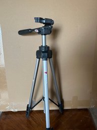 Ambico Tripod. Works As It Should.