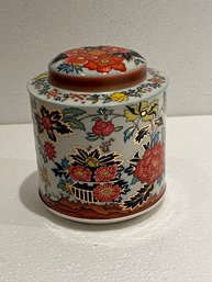 Vintage Metal Floral Damer Mosaic Tin.