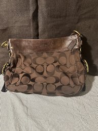 Amazing Leather Vintage Oversized Coach Purse