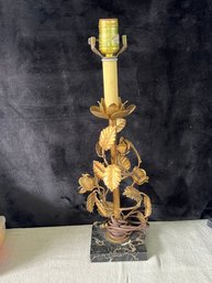 Vintage Gold Leaves Lamp