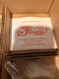 8 Vintage Princess House Fantasia 2-1/8' Cups #514 Poinsettia
