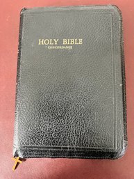 Vintage 1954 Holy Bible In Zippered Case