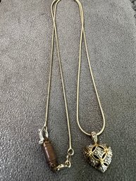 10k Gold RJ Delicate Chain Small Heart Pendant Tiny Diamond Chip Necklace