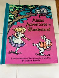 So Cool!! Alice In Wonderland Pop Up Book
