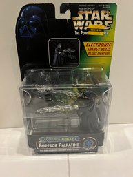 Emperor Palpatine ElectronicPower FX SEALED On Card Star Wars Power Of The Force