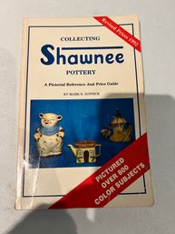 Collecting Shawnee Pottery A Pictorial Reference And Price Guide By Mark Supnick