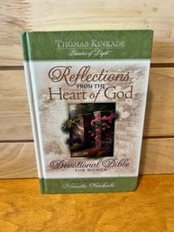 Reflections From The Heart Of God Devotional Bible For Women